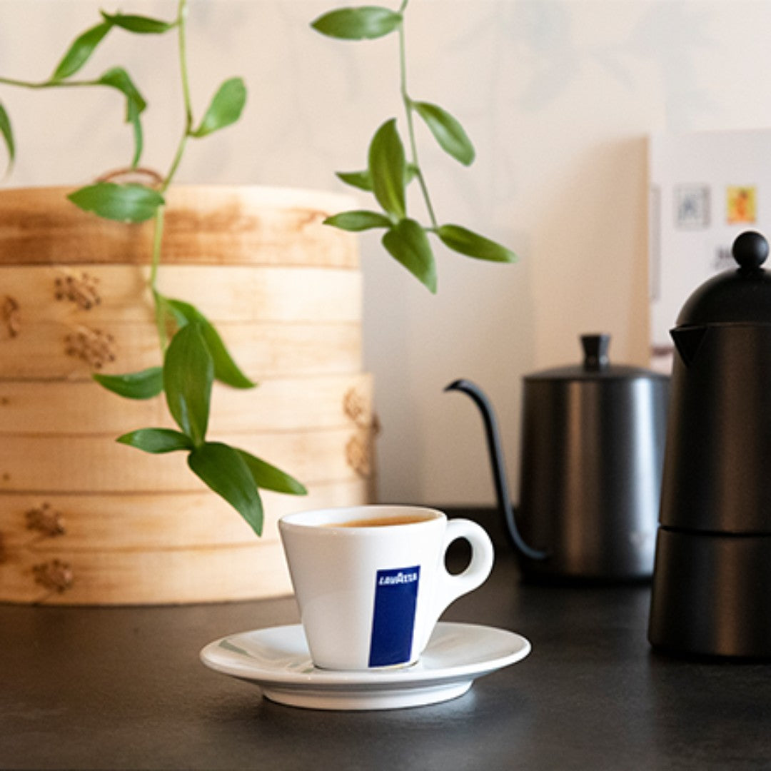 Lavazza - Crema e Gusto Classico 7/10 - Ground Coffee for Moka Pot or Filtered Coffee